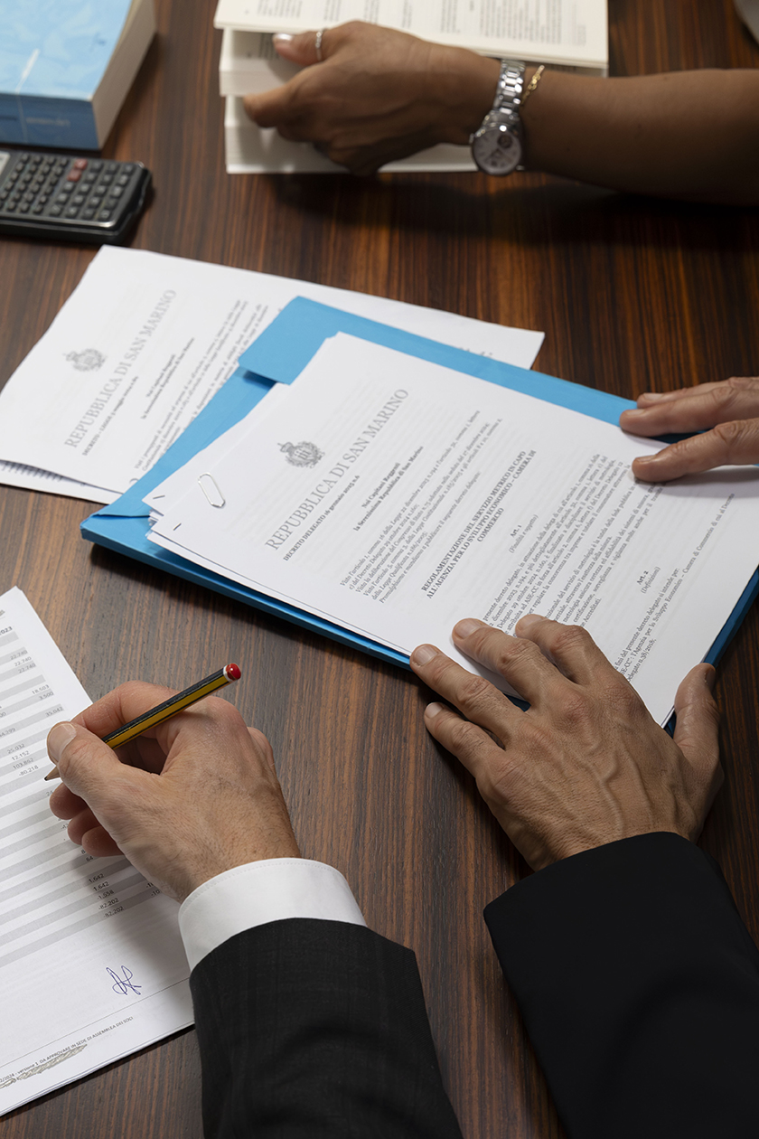 consulenza-societaria-e-assistenza-legale-e-notarile